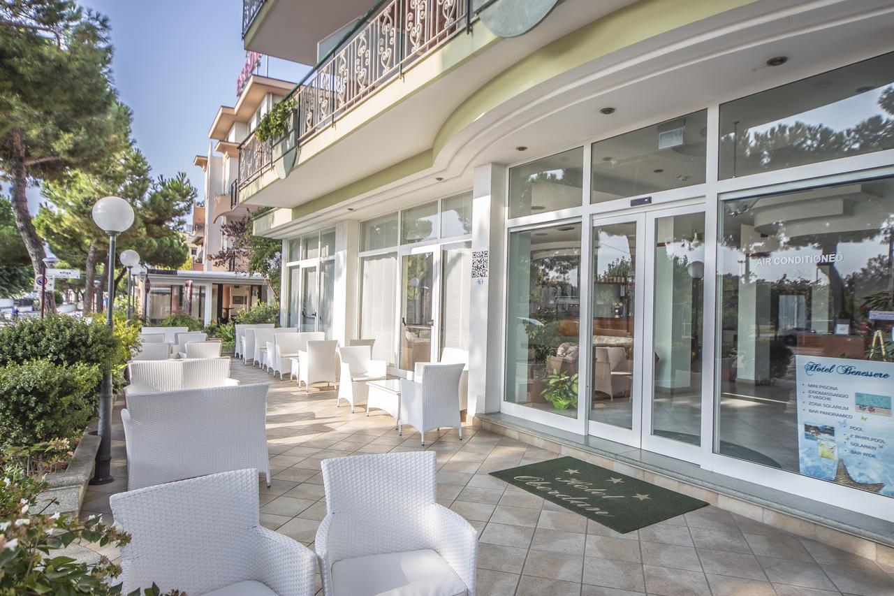 Ciccio Hotel Misano Adriatico Bagian luar foto