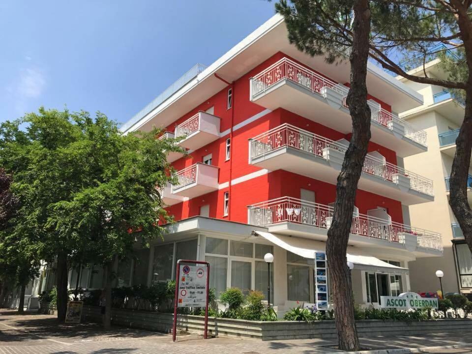 Ciccio Hotel Misano Adriatico Bagian luar foto